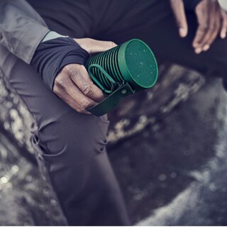 Foto 4 | Foto 4 | Bang & Olufsen Beosound Explore - Altavoz Bluetooth Inalámbrico Portátil Para Exteriores Ip 67 A Prueba De Polvo E Impermeable