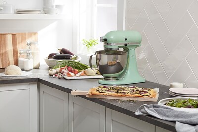 Foto 5 | Foto 5 | Kitchenaid Artisan Batidora De Pie Con Protector Vertedor Verde (pistachio) 4.73 L