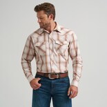 Camisa Vaquera Wrangler Hombre Slim Fit Manga Larga 577 Beige