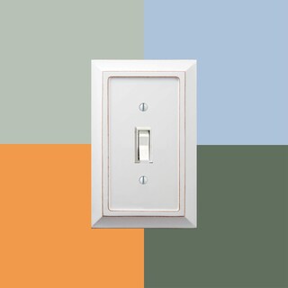 Foto 6 | Foto 6 | Placa De Pared Amerelle Savannah De Una Sola Palanca De Madera Blanca Envejecida - Venta Internacional.