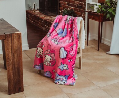 Foto 7 | Foto 7 | Manta Hello Kitty - Venta Internacional