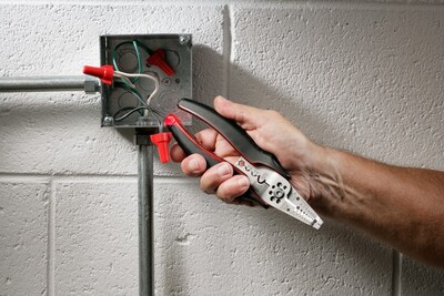 Foto 4 | Foto 4 | Pelacables Gardner Bender Gst-70m Con Detección De Voltaje 8-20 Awg - Venta Internacional.