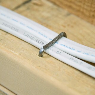 Foto 4 | Foto 4 | Grapas Para Cables Gardner Bender Ms-175 Metal 1 5 Cm 100 Unidades - Venta Internacional.