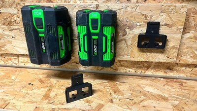 Foto 3 | Foto 3 | Soporte De Batería Stealthmounts Compatible Con Ego 56 V Paquete De 4 - Venta Internacional.