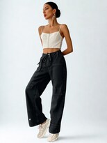 Jeans OBS Dama Wide Leg con Cinto y Parches Negro