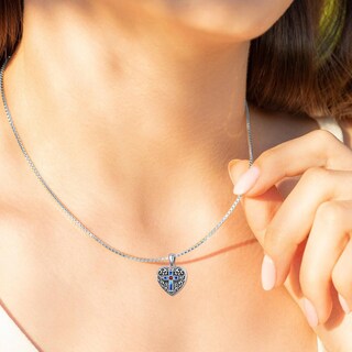 Foto 4 | Foto 4 | Collar Soulmeet Con Medallón En Forma De Corazón Y Cristal De Cornalina Roja - Venta Internacional.