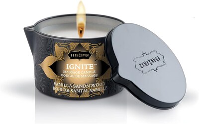 Foto 1 | Foto 1 | Vela De Masaje Kama Sutra Ignite Con Aceite De Coco Y Vainilla 180 Ml - Venta Internacional.