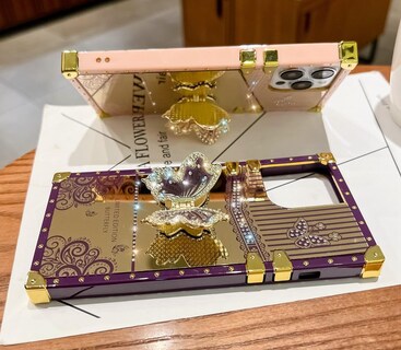 Foto 2 | Foto 2 | Funda Tetaw Cute Compatible Con Iphone 15 Pro Con Soporte Dorado - Venta Internacional.