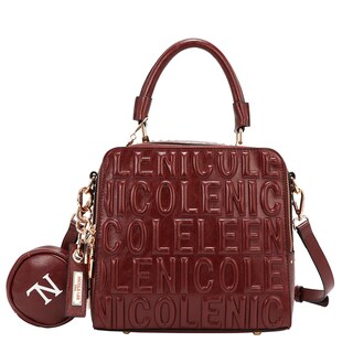 Foto 1 | Foto 1 | Bolsa De Mano Nicole Lee En Relieve Y Con Monedero