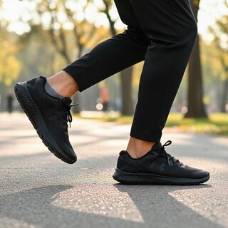 Foto 7 | Foto 7 | Tenis Under Armour Charged Rogue 3 - 3024877003 - Negro - Hombre Negro