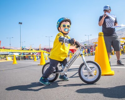 Foto 6 | Foto 6 | Bicicleta Balance Strider 12 Pro Silver Para Niños De 1 A 4 Años - Venta Internacional.