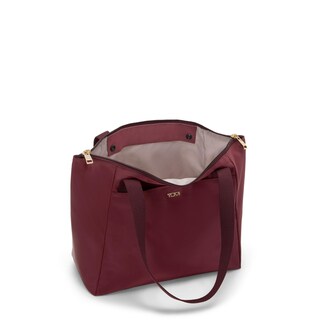 Foto 2 | Foto 2 | Bolso Pequeño Tumi Just In Case Color Vino Talla Única - Venta Internacional.