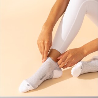 Foto 6 | Foto 6 | El Cojín Ligero De Calcetines Feetures Para Aliviar La Fascitis Plantar No Se Muestra - Venta Internacional.