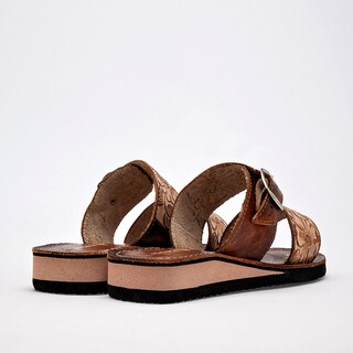 Foto 5 | Foto 5 | Sandalia Artesanal Mora Tierra Café Dama