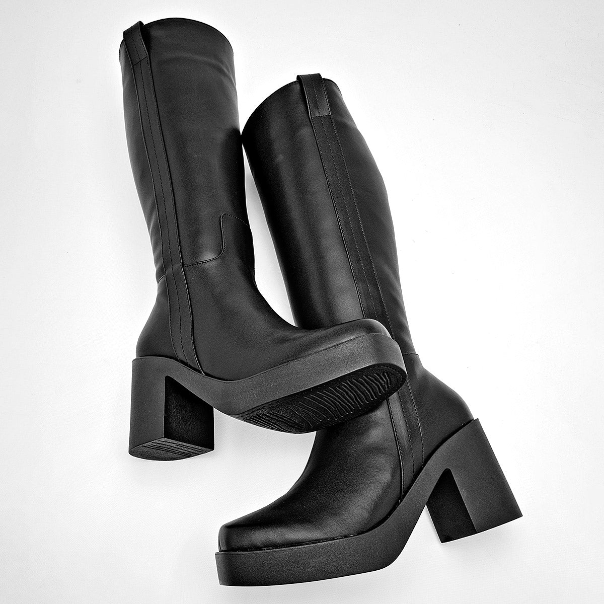 Bota Larga Catalina Negro Dama