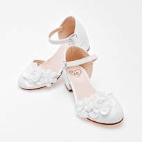 Graduacion Ks Blanco Niña