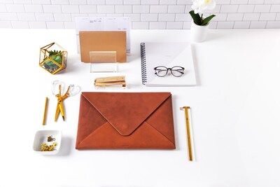 Foto 6 | Foto 6 | Tijeras Russell+hazel Acrílico Transparente Y Dorado 23 Cm - Venta Internacional.