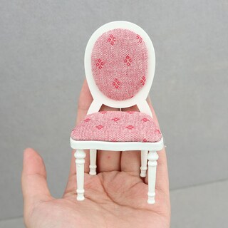 Foto 2 | Foto 2 | Silla En Miniatura Con Forma De Casa De Muñecas Tapizada En Rojo Escala 1:12 - Venta Internacional.