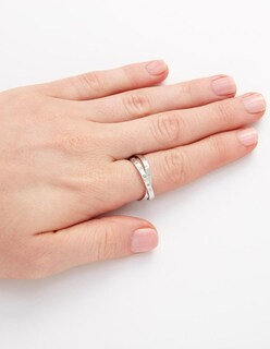 Foto 3 | Foto 3 | Anillo Olivia Burton Classics Objcor25a Chapado en Rodio