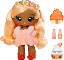 Yummiland Muñeca Grande Y Mascota Num Nom Lipgloss - Piper Peach Y Swirlyboo - Muñeca Perfumada Con Kit Diy De Brillo Labial - A