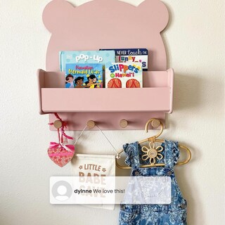 Foto 5 | Foto 5 | Estante De Pared Delta Children Brannan Bear En Verde Salvia 45x13x47 Cm - Venta Internacional.