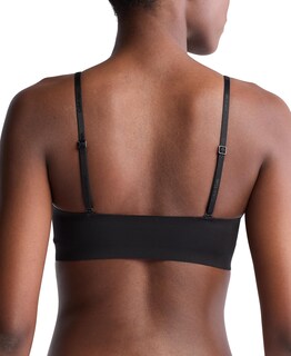 Foto 2 | Foto 2 | Bralette Calvin Klein Invisibles Con Aro De Gel Y Suave Forro En Negro - Venta Internacional.