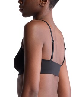 Foto 4 | Foto 4 | Bralette Calvin Klein Invisibles Con Aro De Gel Y Suave Forro En Negro - Venta Internacional.