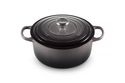 Horno Holandés Le Creuset De Hierro Fundido Esmaltado Signature De 7 25 Litros - Venta Internacional.