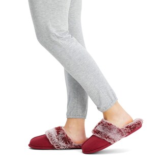 Foto 6 | Foto 6 | Pantuflas Jessica Simpson Cómodas Con Pelo Sintético Y Espuma De Memoria En Color Burdeos - Venta Internacional.