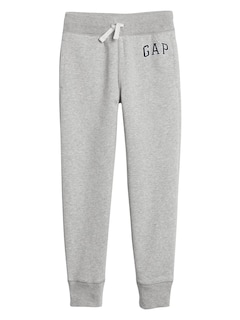 Foto 1 | Foto 1 | Pantalones Jogger Con Logo Heritage Para Niños Gap En Gris - Venta Internacional.