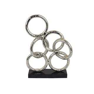 Foto 1 | Foto 1 | Escultura De Anillos Entrelazados Abstractos Benzara De Metal Plateado De 37 Cm - Venta Internacional.