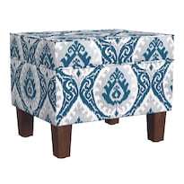 Baúl Puff Benzara Ishi Azul Blanco Ikat 45x56x45 Cm - Venta Internacional.