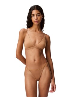 Foto 1 | Foto 1 | Bralette Calvin Klein Form To Body Triángulo Ligero Con Forro - Venta Internacional.