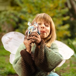 Foto 2 | Foto 2 | Figura De Juguete Princesa Hada Eyela De Schleich Bayala Con Unicornio Brillante - Venta Internacional.