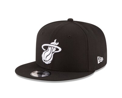 Foto 1 | Foto 1 | Gorra Snapback New Era Nba Miami Heat Para Hombre Color Negro - Venta Internacional.