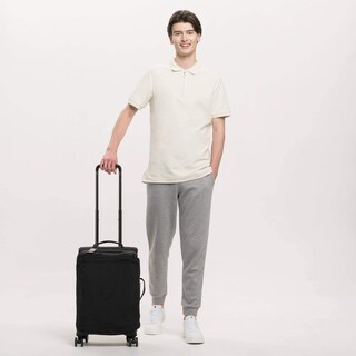 Foto 4 | Foto 4 | Equipaje Kipling Spontaneous Softside Spinner Carry-on 21 Negro - Venta Internacional.