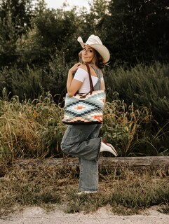 Foto 7 | Foto 7 | Monedero Wrangler Aztec De Lona Con Correa De Piel Wg53-8112lgn - Venta Internacional.