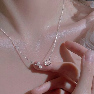 Foto 3 | Foto 3 | Collar Tulipán Con Colgante Modelo Plata