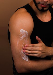 Foto 6 | Foto 6 | Leche Corporal Aurea Enriquecida Con Aloe Vera De 400 Ml Que Restaura La Flexibilidad - Venta Internacional.