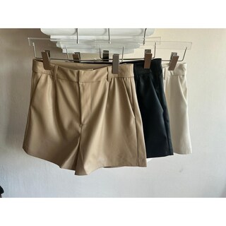 Foto 4 | Foto 4 | Short Vinipiel Beige
