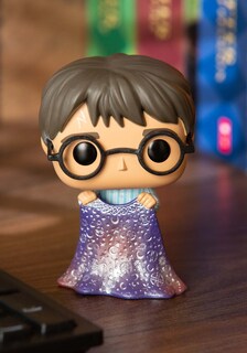 Foto 2 | Foto 2 | Figura De Acción Funko Pop! Harry Potter Harry Con Capa De Invisibilidad - Venta Internacional.