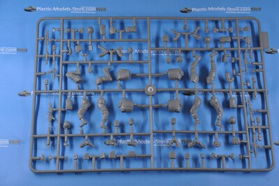 Foto 4 | Foto 4 | Maqueta Master Box Iraq Kit #1 Us Troops Escala 1/35 3575 - Venta Internacional.