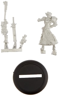 Foto 3 | Foto 3 | Maqueta Privateer Press Warmachine Cygnar Warcaster Kara Sloan - Venta Internacional.