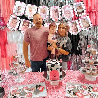 Foto 3 | Foto 3 | Banner Fotográfico Cheereveal Space Cowgirl Para Primer Cumpleaños Color Rosa - Venta Internacional.