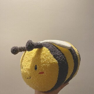 Foto 1 | Foto 1 | Almohada De Peluche Con Forma De Abejorro De Peluche 30 Cm Para Niños - Venta Internacional.