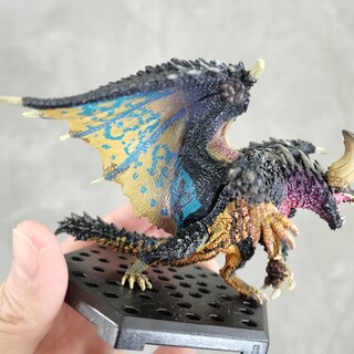 Foto 2 | Foto 2 | Figura Nergigante Monster Figure Builder Blind Box Vol.10 - Venta Internacional.