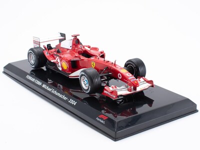 Foto 2 | Foto 2 | Coche Fundido A Presión Opo 10 Formula 1 1/24 Ferrari F2004 Schumacher - Venta Internacional.