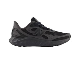 Tenis Running New Balance Arishi V4 Negro Mujer Waristx4b Color Negro