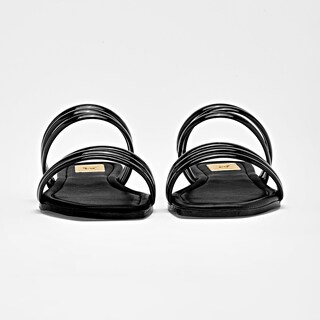 Foto 4 | Foto 4 | Moramora Sandalia Piso Para Mujer Negro Charol Cod 140578-e