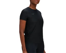 Playera Running Hoka Airolite Run Negro Mujer 1151084blk